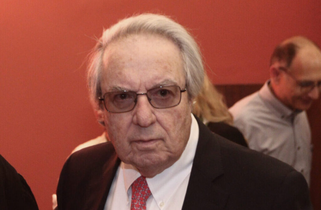 Αγρίνιο: Το Ίδρυμα Πολιτισμού «Άγιος Ευγένιος ο Αιτωλός» τιμά τον Γ. Μπαμπινιώτη
