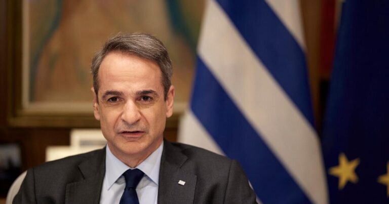«Αν έχεις γεννηθεί το 2005 ή το 2006, έχεις 150 ευρώ! Τόσο απλά!»