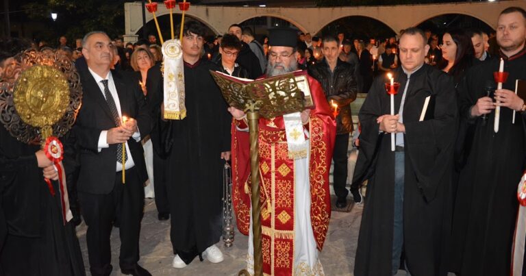 Ανάσταση στον Ιερό Ναό Αγίας Τριάδος