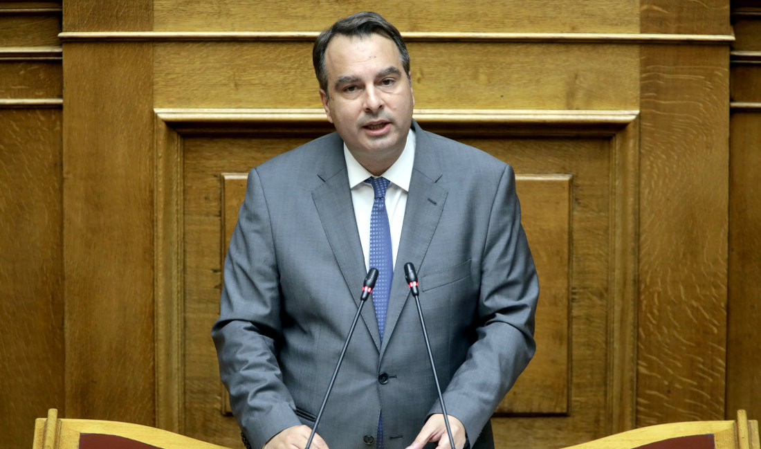 Δεν έρχεται ο Κακλαμάνης, θα τον εκπροσωπήσει ο Παπαθανάσης