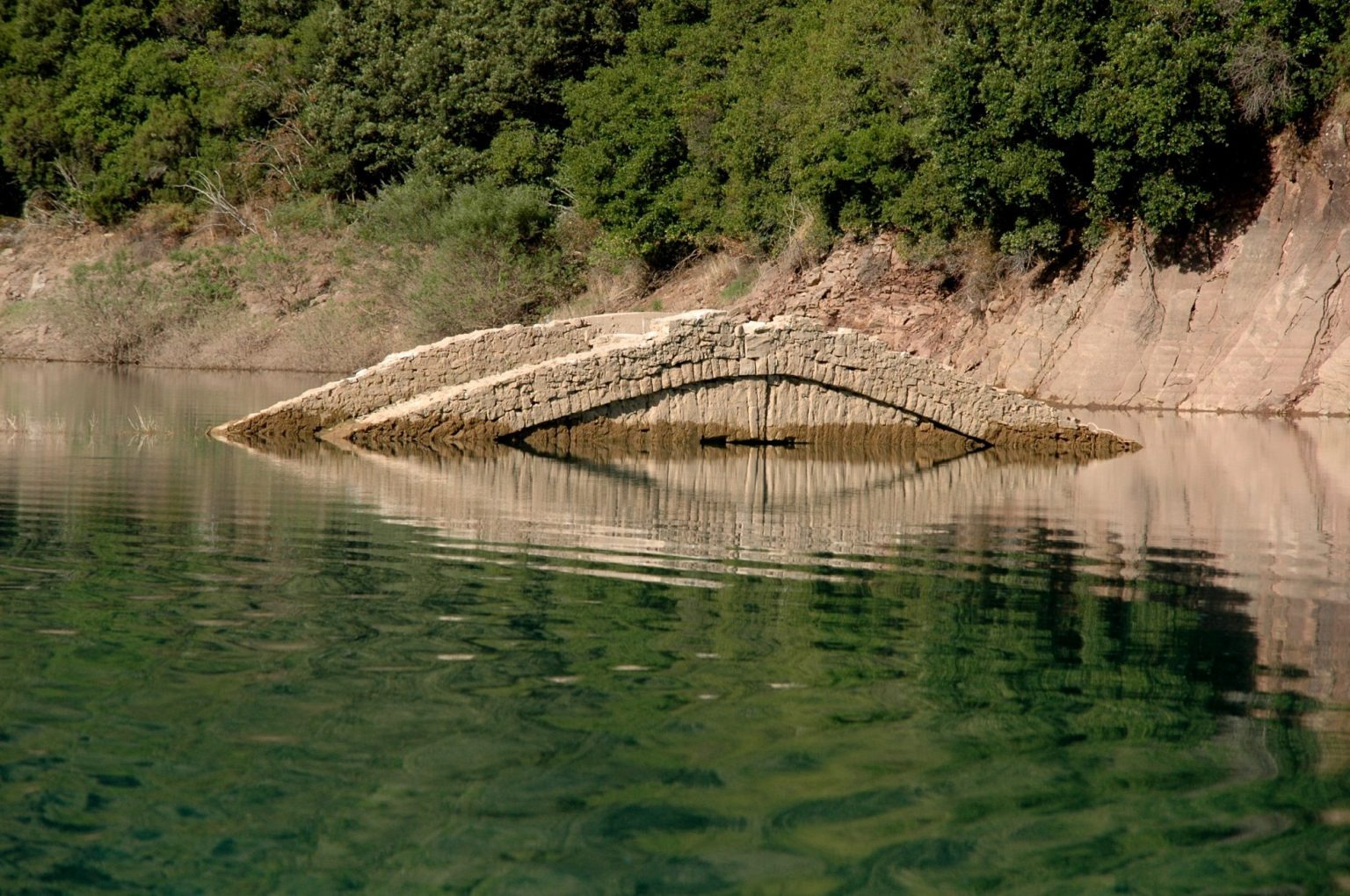 Ενδιαφέρον για την θρυλική γέφυρα Μανώλη από μεγάλα τουριστικά γραφεία