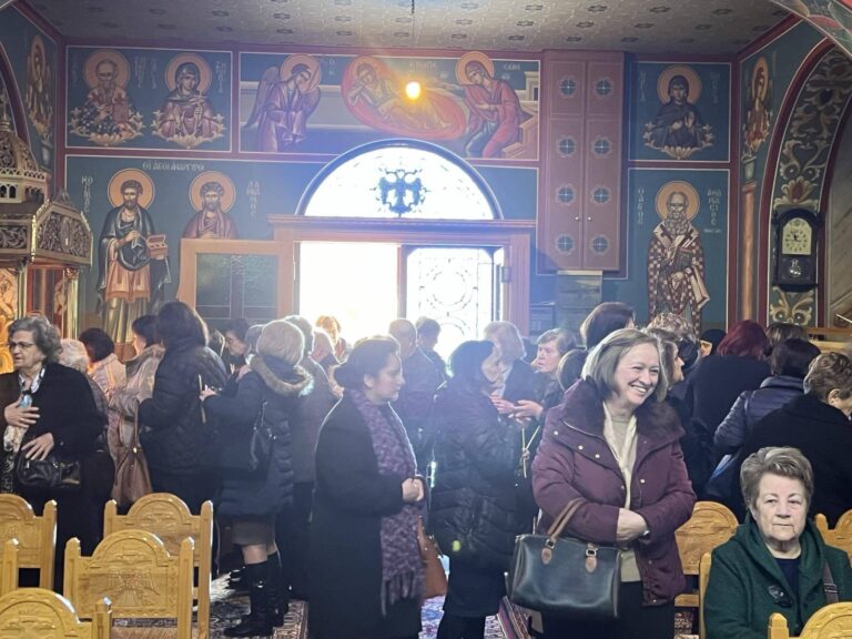 Η Ενορία της Αγίας Τριάδας στην Μητρόπολη Ηλείας (φωτο)