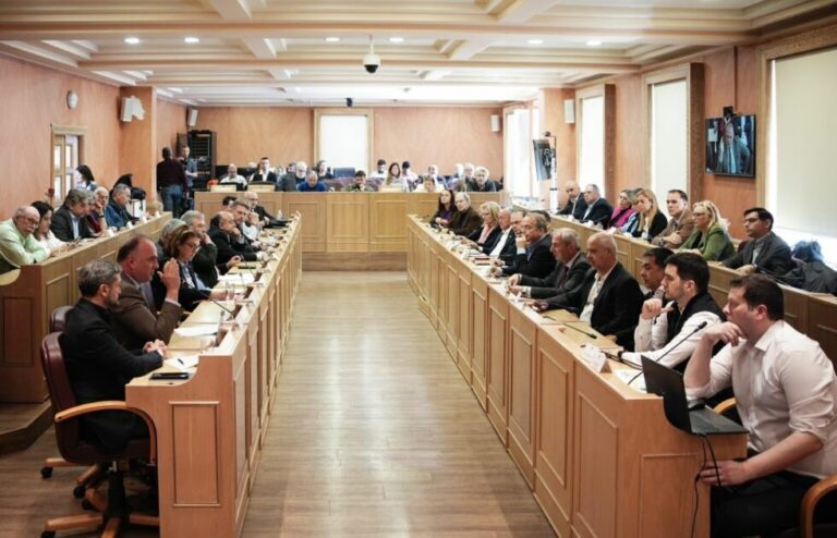 ΜΥΤΙΚΑΣ PRESS: Ο Δήμος Αθηναίων ενώνει δυνάμεις με 44 Δήμους για καθαρή και φθηνή ενέργεια