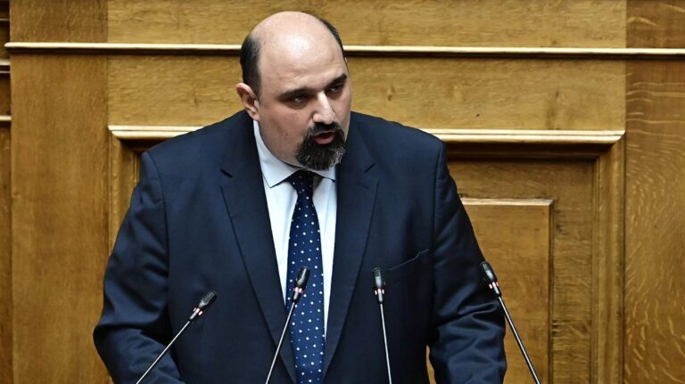 «Ναι» στην άσκηση ποινικής δίωξης κατά Τριαντόπουλου από 190 βουλευτές