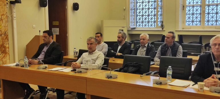 Κατά τη σημερινή Ειδική Συνεδρίαση Λογοδοσίας της Δημοτικής Αρχής, η παράταξη της μείζονος αντιπολίτευσης, «Αγρίνιο – Πάμε Ψηλά» ανέδειξε, δια των θεμάτων που εισηγήθηκε, σημαντικά ζητήματα που αφορούν στο παρόν και το μέλλον του Δήμου Αγρινίου