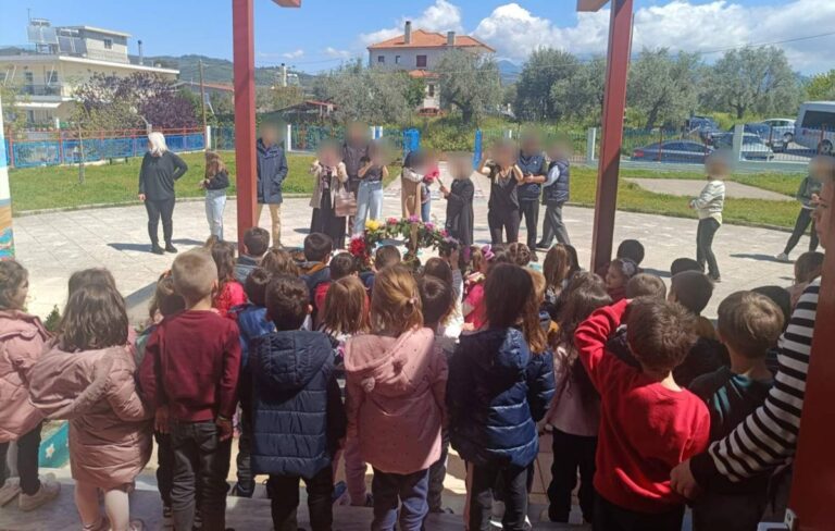 Τήρησαν το έθιμο του Λαζάρου οι μαθητές του 16ου Νηπιαγωγείου Αγρινίου