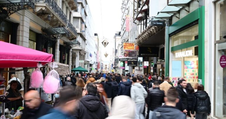 Τι ισχύει για τα καταστήματα την Δευτέρα του Πάσχα (21/04)