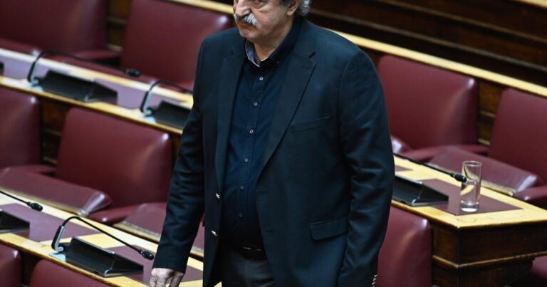 Το πολιτικό «φλερτ» ΣΥΡΙΖΑ - Νέας Αριστεράς και ο Πολάκης