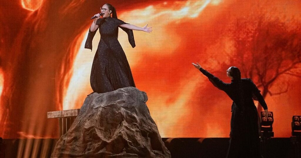 Eurovision 2025 - Τελικός: Το Twitter «προσκύνησε» την Κλαυδία και την «Αστερομάτα»