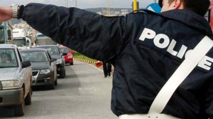 Αγρίνιο: Συνελήφθη γιατί οδηγούσε χωρίς δίπλωμα