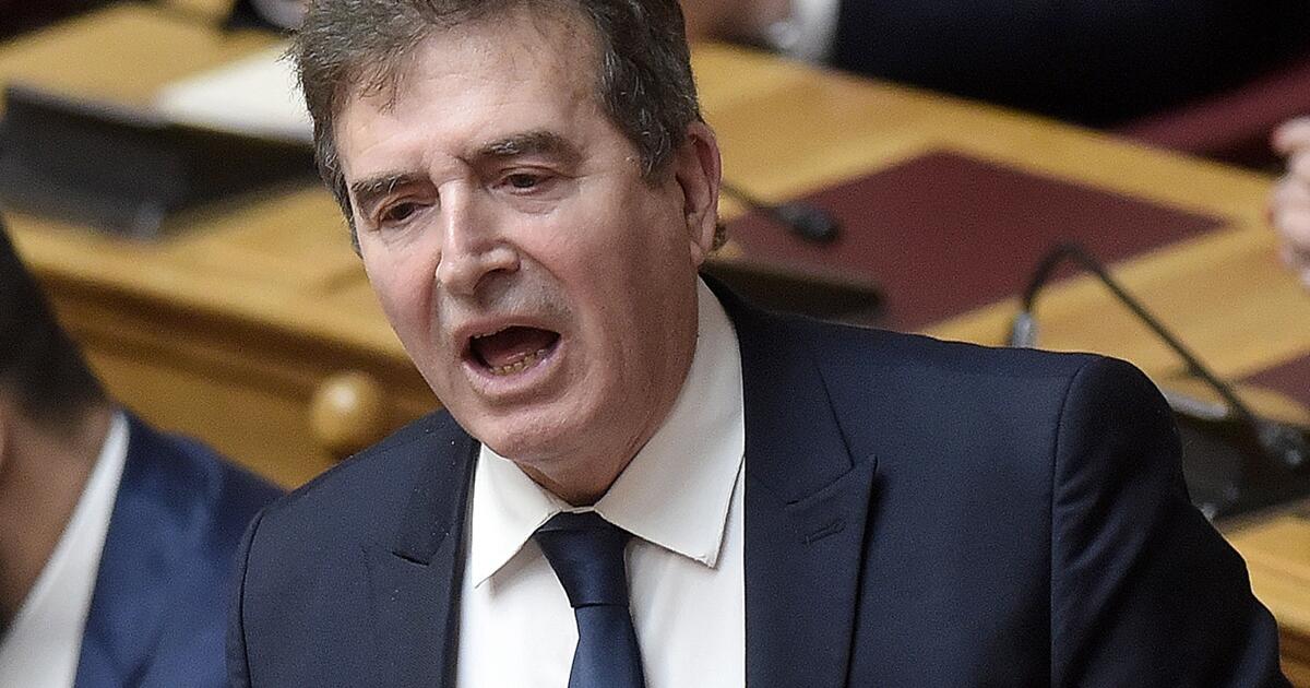 Απάντηση Χρυσοχοΐδη στα δημοσιεύματα για υπόθεση εμπορίας ανθρώπων: «Συκοφαντικοί ισχυρισμοί»
