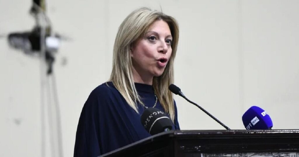 «Θέλω να μάθω γιατί κάηκε το παιδί μου»