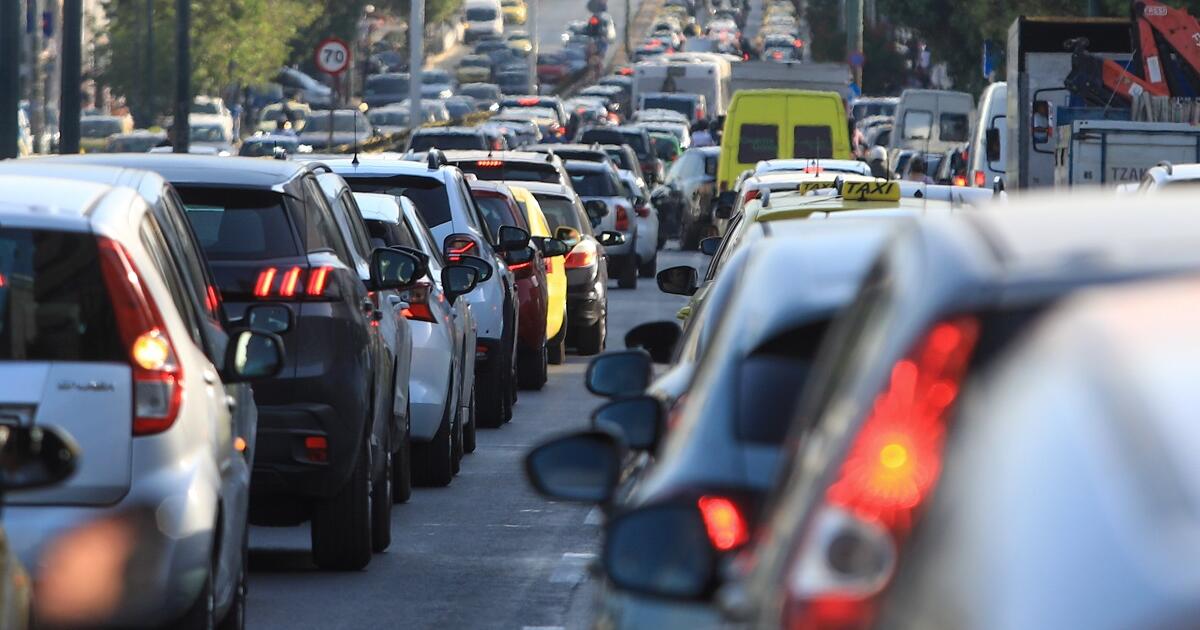 Κίνηση στους δρόμους: Σε «βαθύ κόκκινο» ο Κηφισός