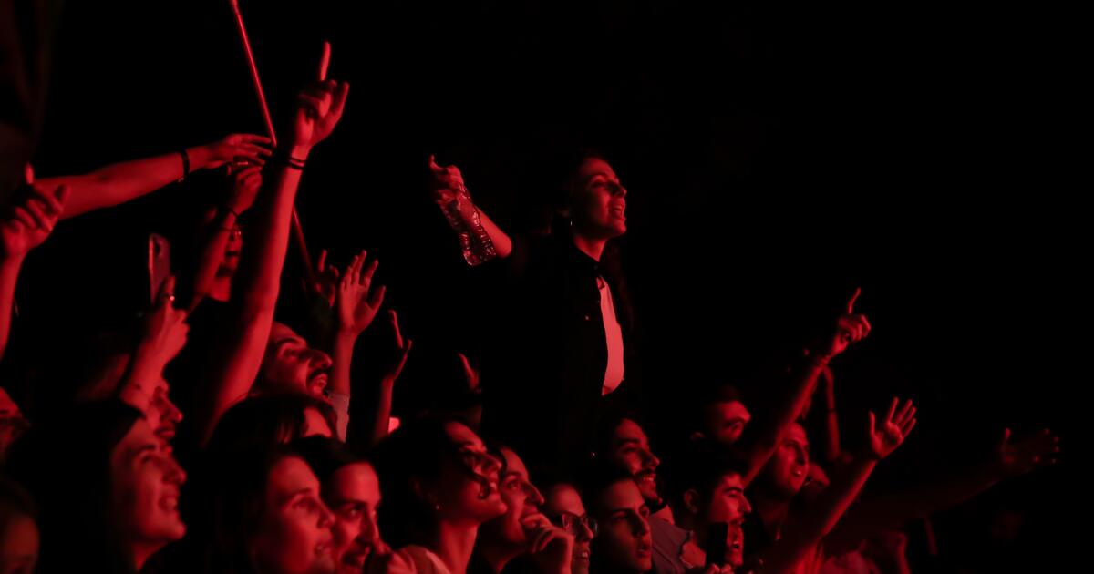 Ο Σωκράτης Μάλαμας επιστρέφει με 2η ημερομηνία μετά το sold out στο Γήπεδο Ριζούπολης