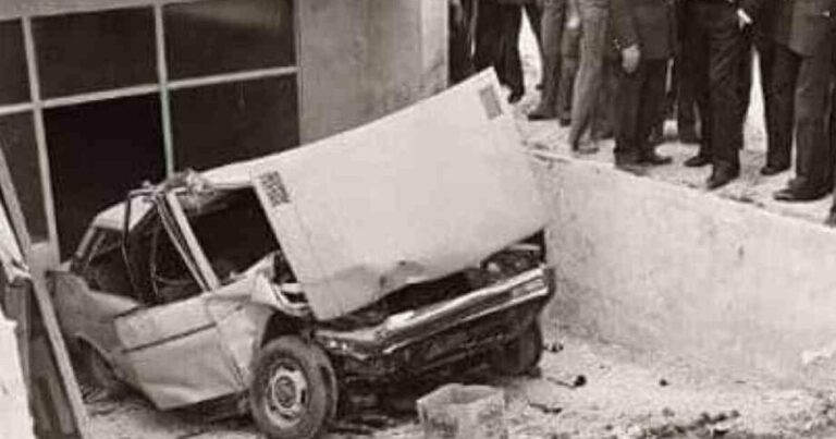 Ο θάνατος του αγωνιστή Αλέκου Παναγούλη σε ένα μυστηριώδες τροχαίο δυστύχημα