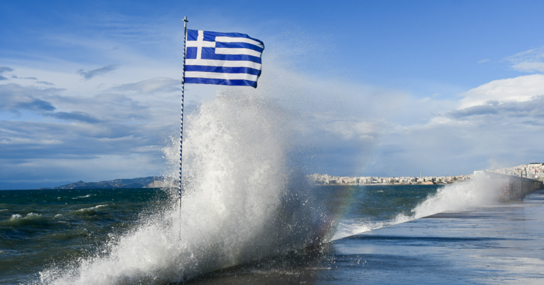 Πρωτομαγιά με θυελλώδη βοριά και τοπικές καταιγίδες