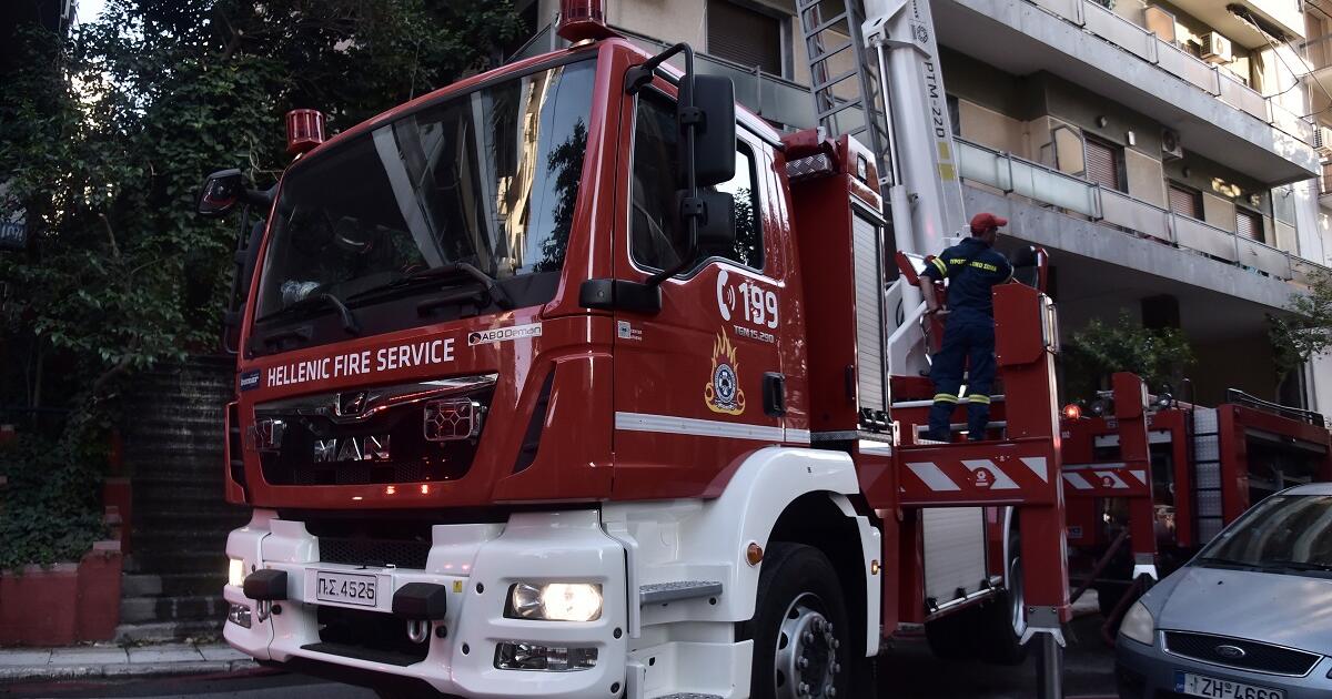 Στο νοσοκομείο με ελαφρά εγκαύματα ο ένοικος