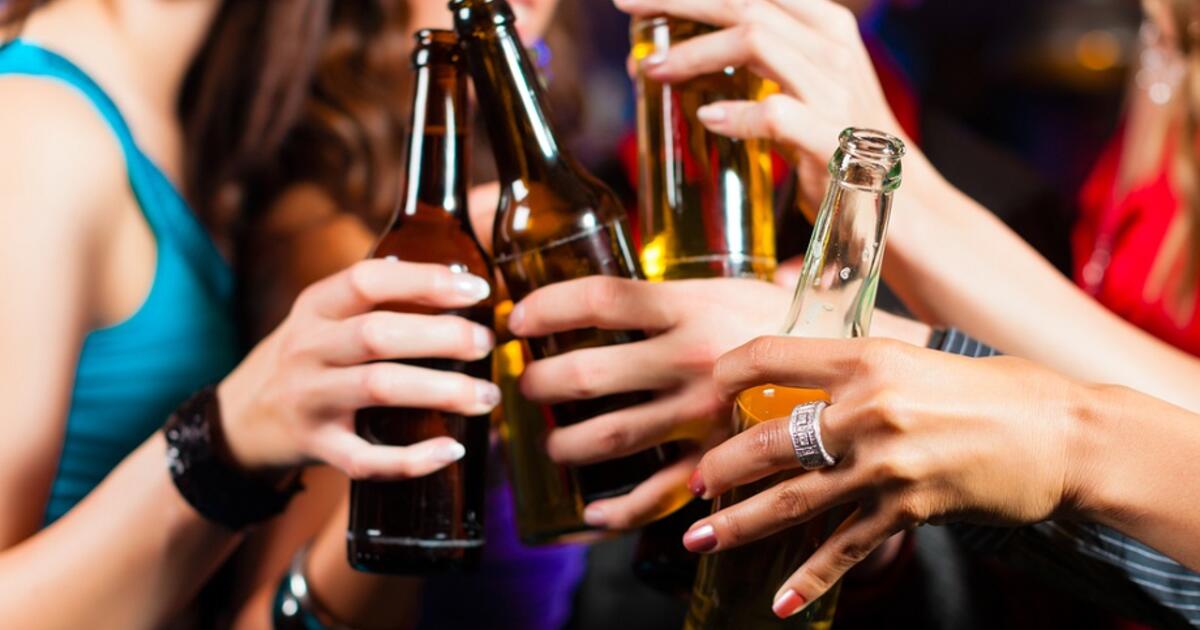 Τέλος τα τσιγάρα και το αλκοόλ για τους ανήλικους