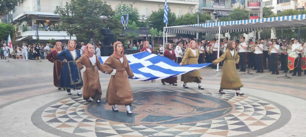 Αγρίνιο: Σε κλίμα συγκίνησης η παρέλαση για την Απελευθέρωση της Πόλης