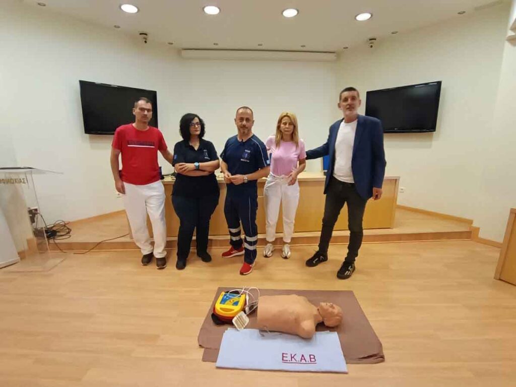Αμφιλοχία: Με ενδιαφέρον η εκπαίδευση πρώτων βοηθειών και ΚΑΡΠΑ (φωτο) - Karvasaras