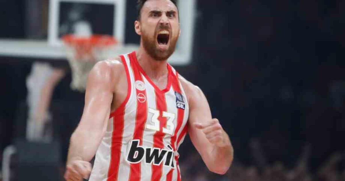 Απέρριψε την πρόταση του ΠΑΟ και μένει στον Ολυμπιακό