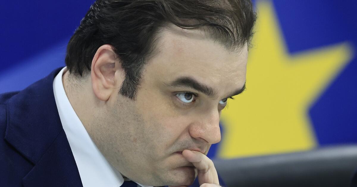 «Επένδυση 500 εκατ. ευρώ για την εθνική άμυνα»