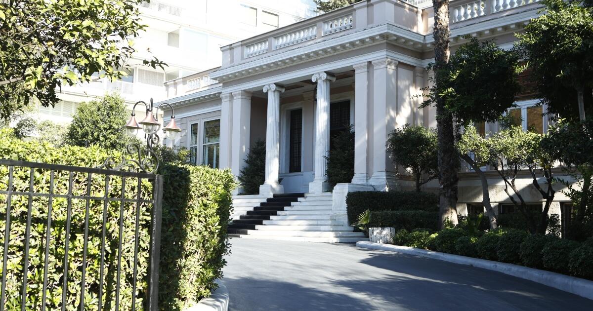 Η διακοπή στις 15:05, ο λόγος που απορρίφθηκε το κεκλεισμένων και ο Στουρνάρας που απασφάλισε