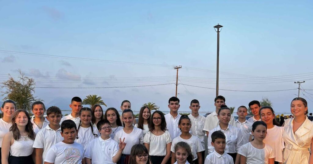 Η νεανική χορωδία του Καινουργίου συμμετείχε στην συναυλία της Μητρόπολης στο Μεσολόγγι(video)