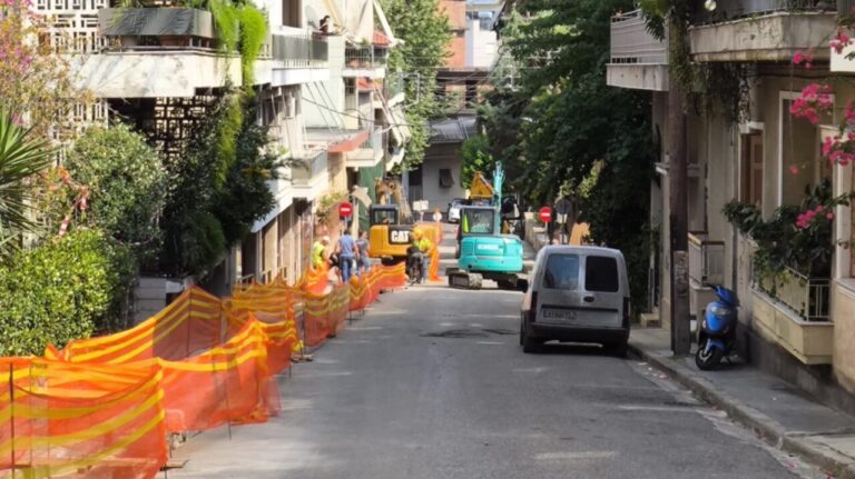 Κλειστό λόγω του έργου για το φυσικό αέριο είναι από χθες (5.6.25) μέχρι νεοτέρας το τμήμα της οδού Θεοτοκοπούλου στο τμήμα από από τη συμβολή με την οδό Παναιτωλικού έως τη συμβολή με την οδό του Αγίου Χριστοφόρου.