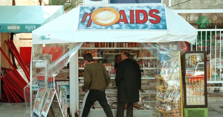 «Πού πάνε τουαλέτα οι περιπτεράδες;»