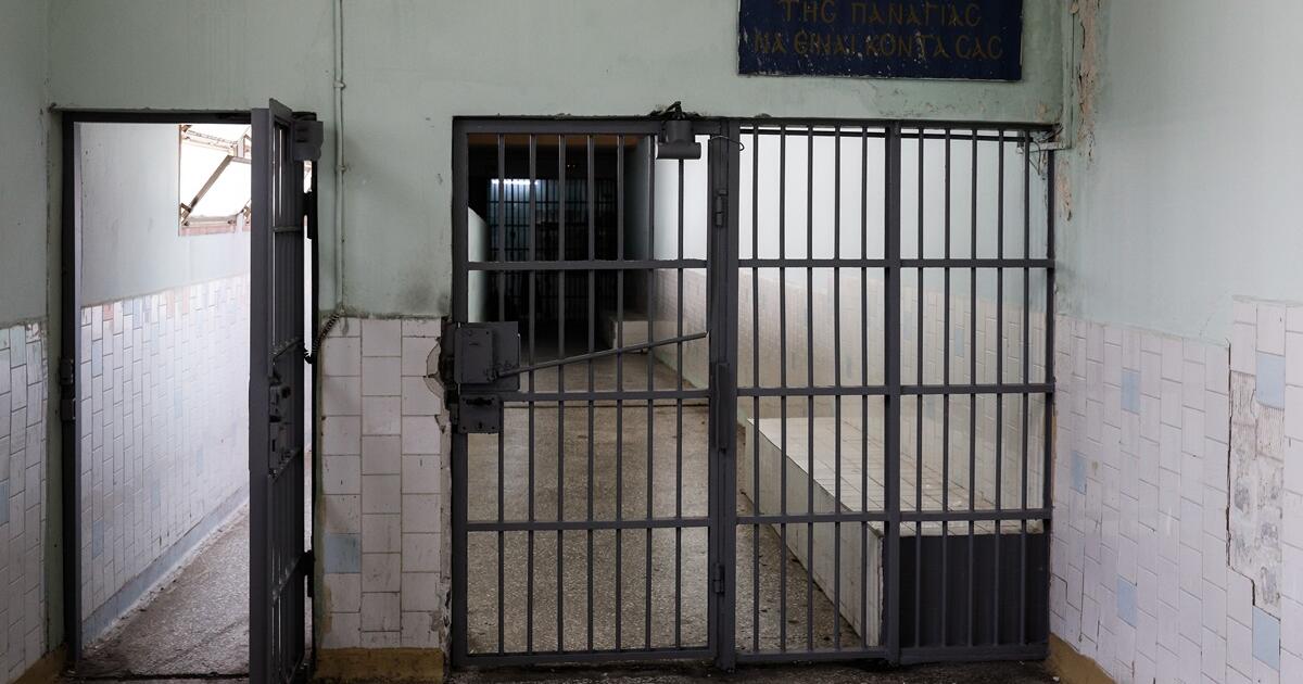 Προφυλακιστέος ο 24χρονος που έπιασε από τον λαιμό τον 41χρονο σύντροφό του