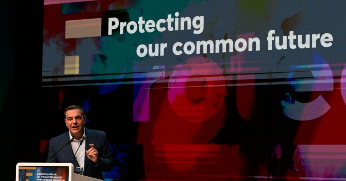«Χρειάζεται ένας νέος πατριωτισμός απέναντι στην κλεπτοκρατία»